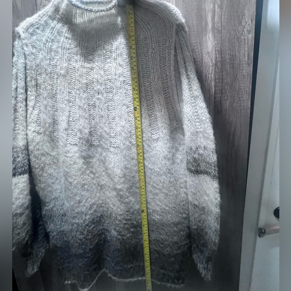Anthropologie Perri Ombre Mock Neck Tunic Sweater, Gray, Size Small EUC Wool - Picture 6 of 11